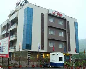 Vacation Inn Le Grand - GetYourVenue