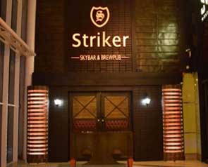 Striker Skybar And Brewpub - GetYourVenue